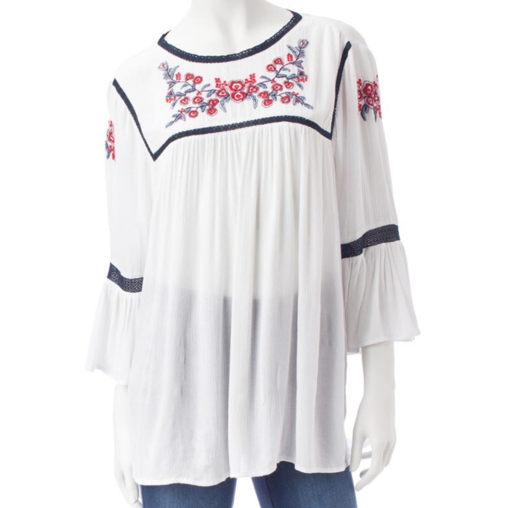 Spanish Style Floral Embroidered Tunic